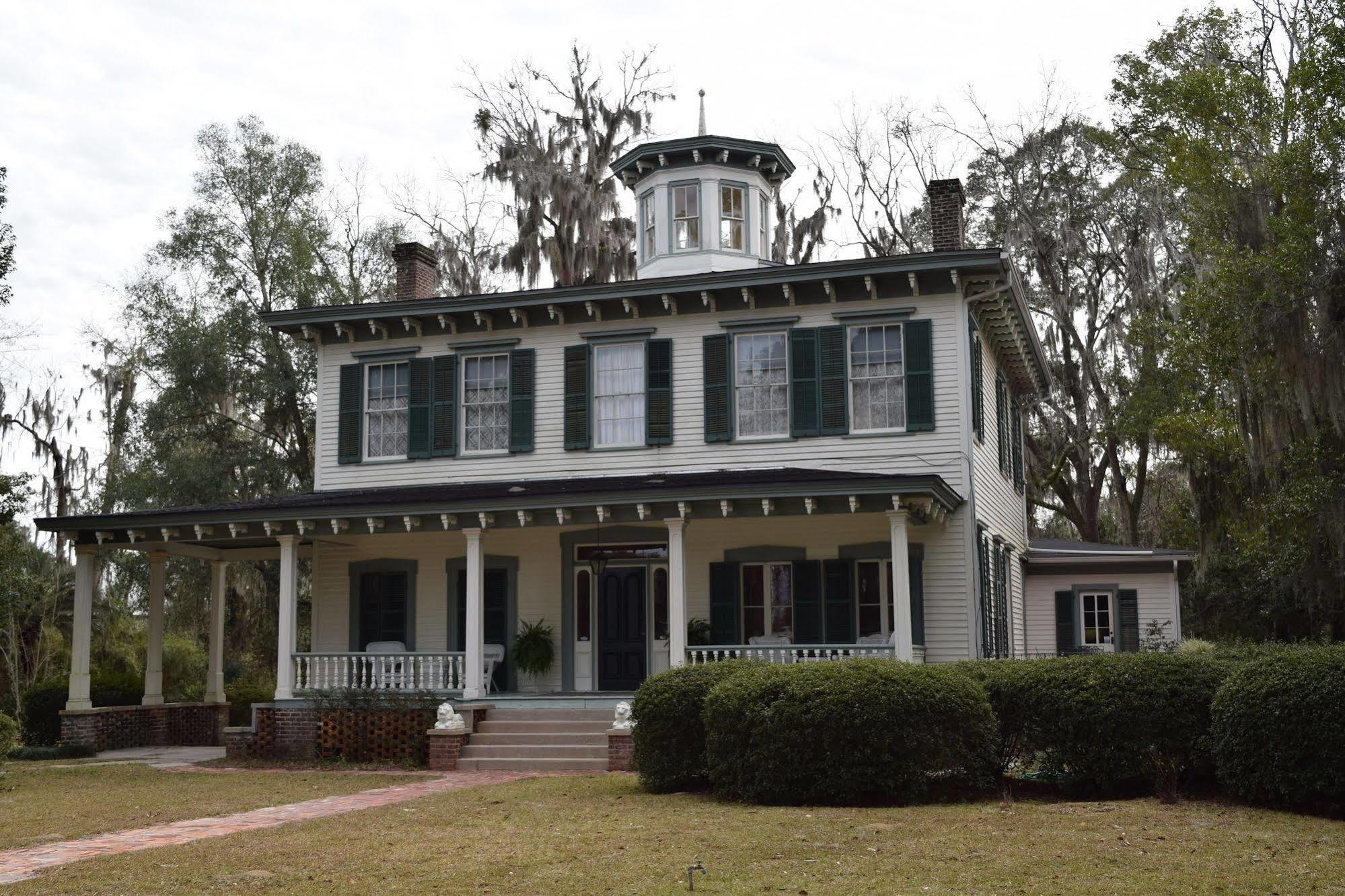 1872 Denham Inn Monticello Exterior photo